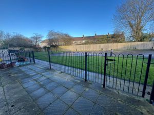 Photo 7- click for photo gallery